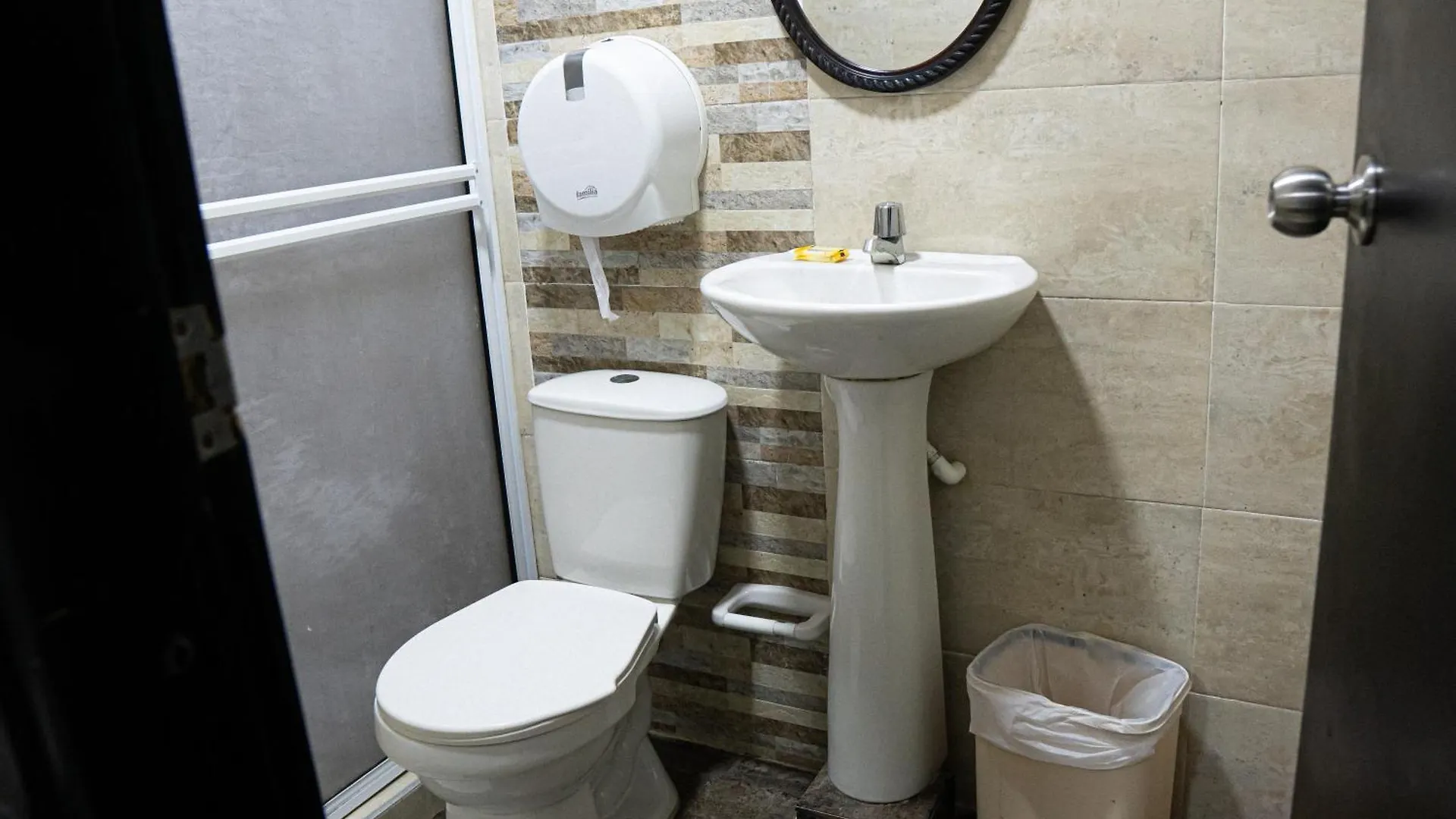 بيت ضيافة Rocky Cay Lodging San Andrés